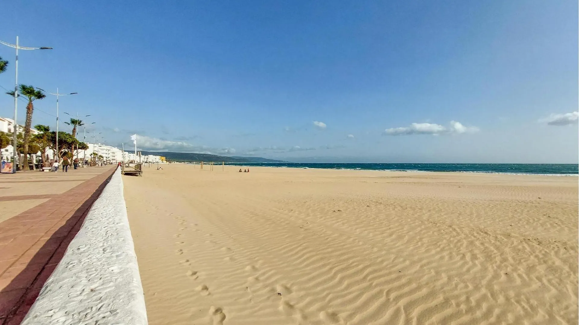 Holiday home 4 Bedroom Cozy Home In Chiclana De La Fronter Chiclana de la Frontera