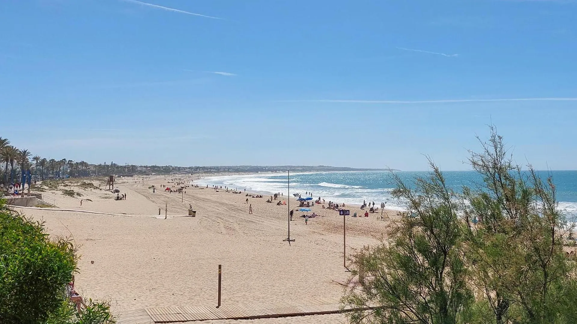 4 Bedroom Cozy Home In Chiclana De La Fronter Chiclana de la Frontera 0*,