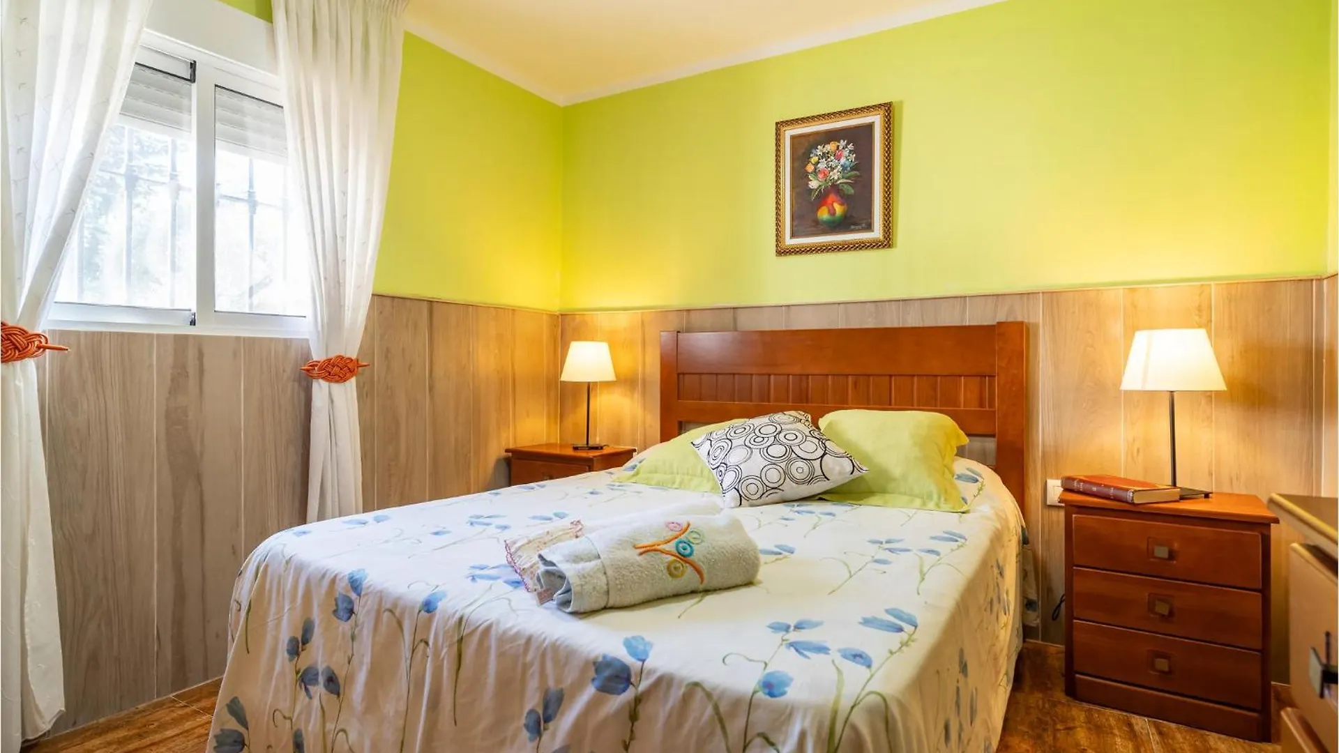 4 Bedroom Cozy Home In Chiclana De La Fronter Chiclana de la Frontera