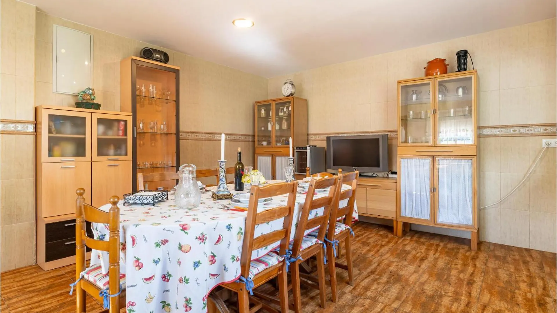 Holiday home 4 Bedroom Cozy Home In Chiclana De La Fronter Chiclana de la Frontera Spain